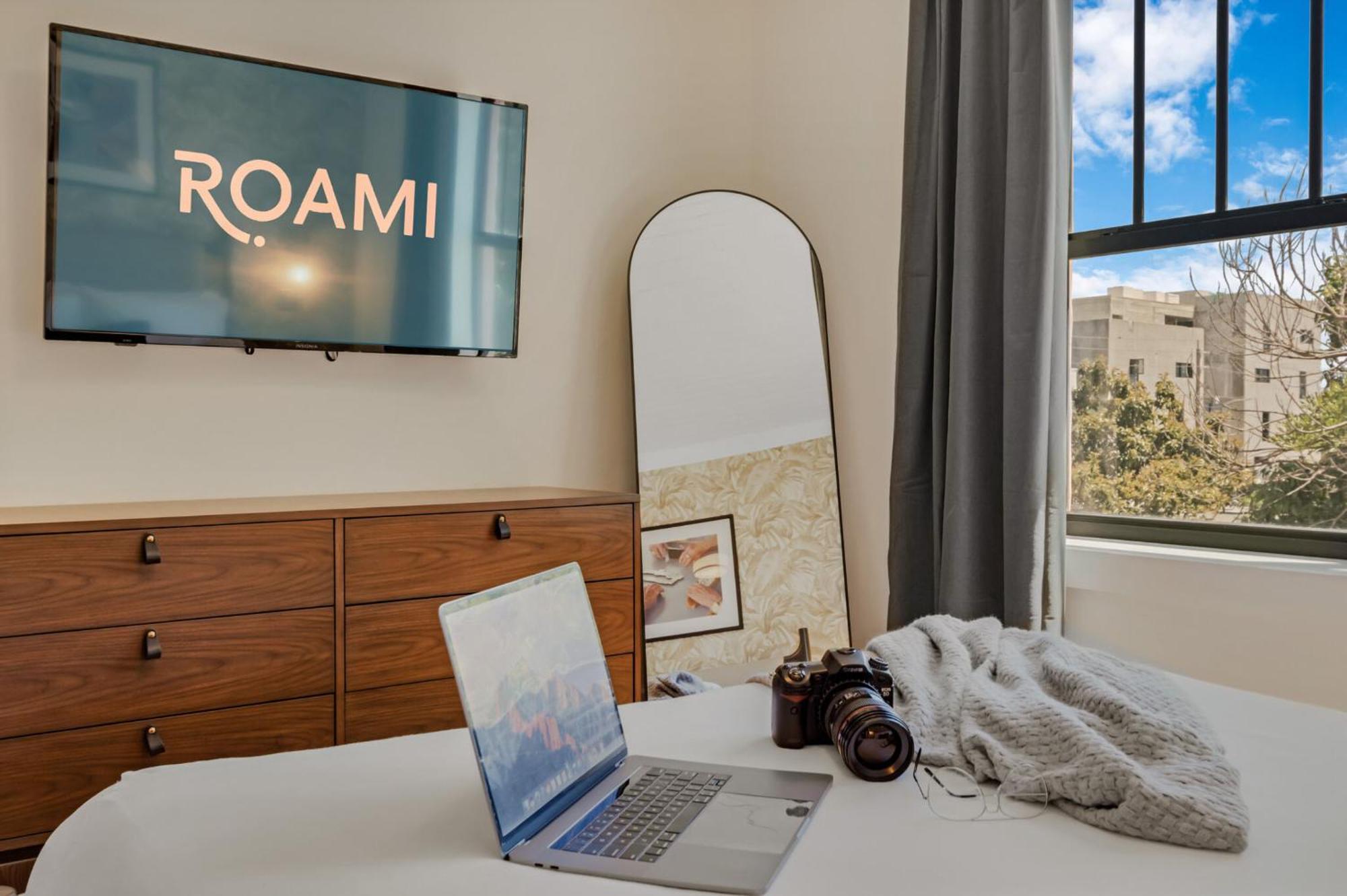 Roami At Tower Hotel - Calle Ocho Маями Екстериор снимка