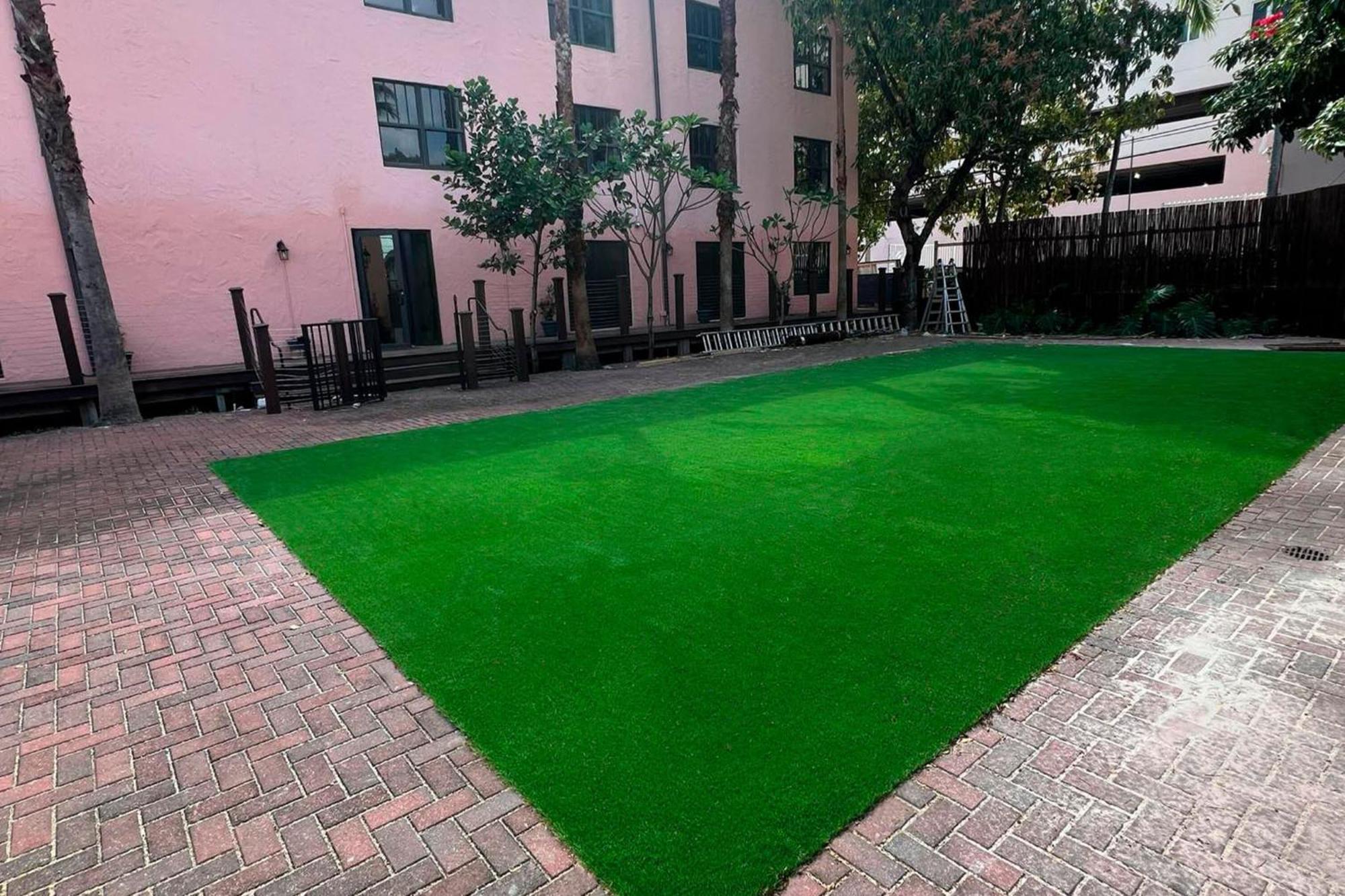 Roami At Tower Hotel - Calle Ocho Маями Екстериор снимка